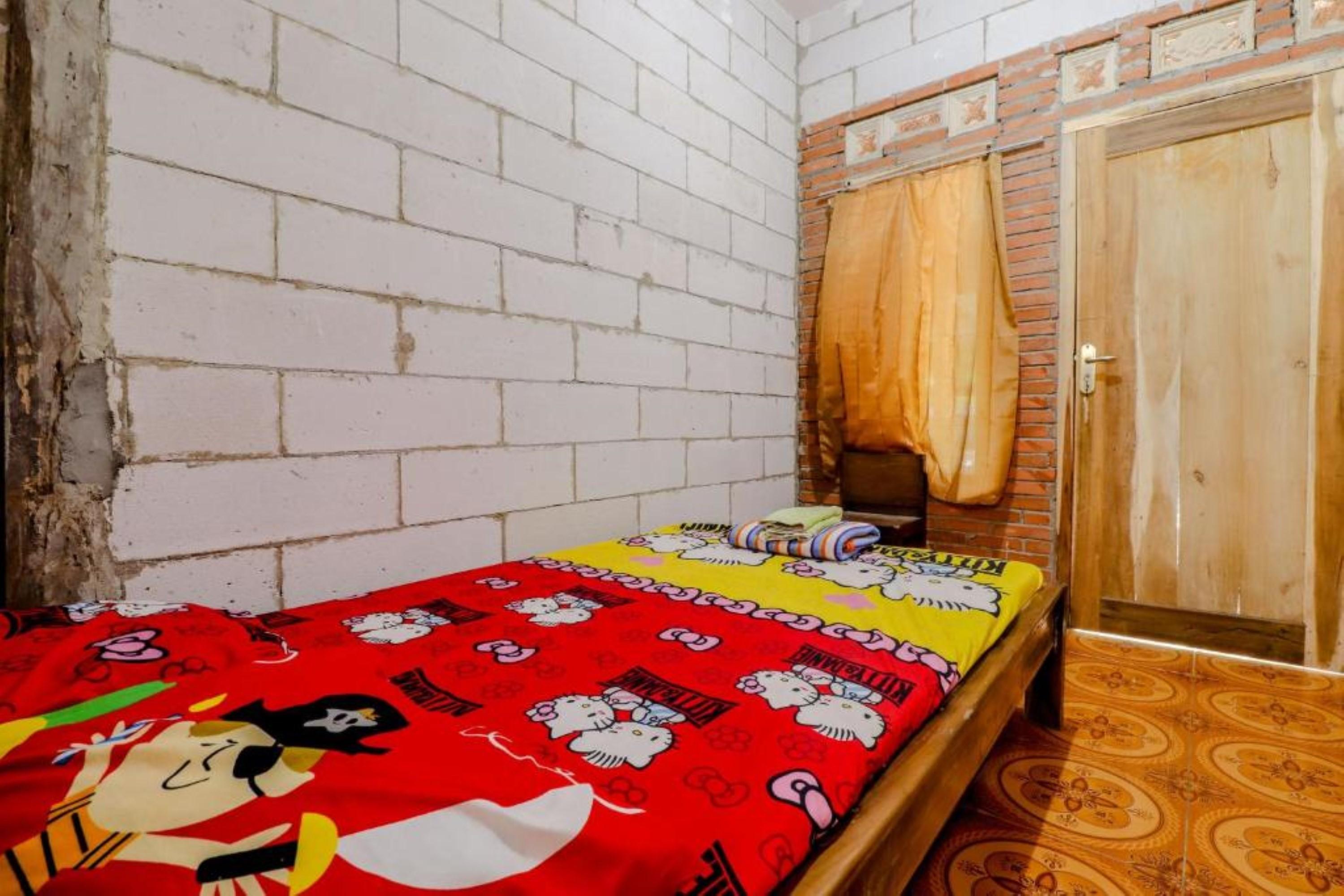 Penginapan Joko Samudro Baron Exterior foto